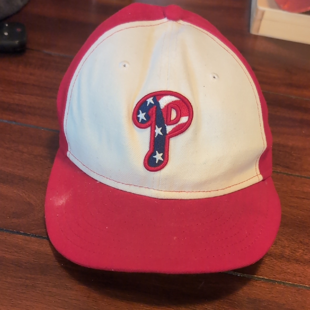 Philadelphia Phillies Red and White Baseball Cap with Star Logo